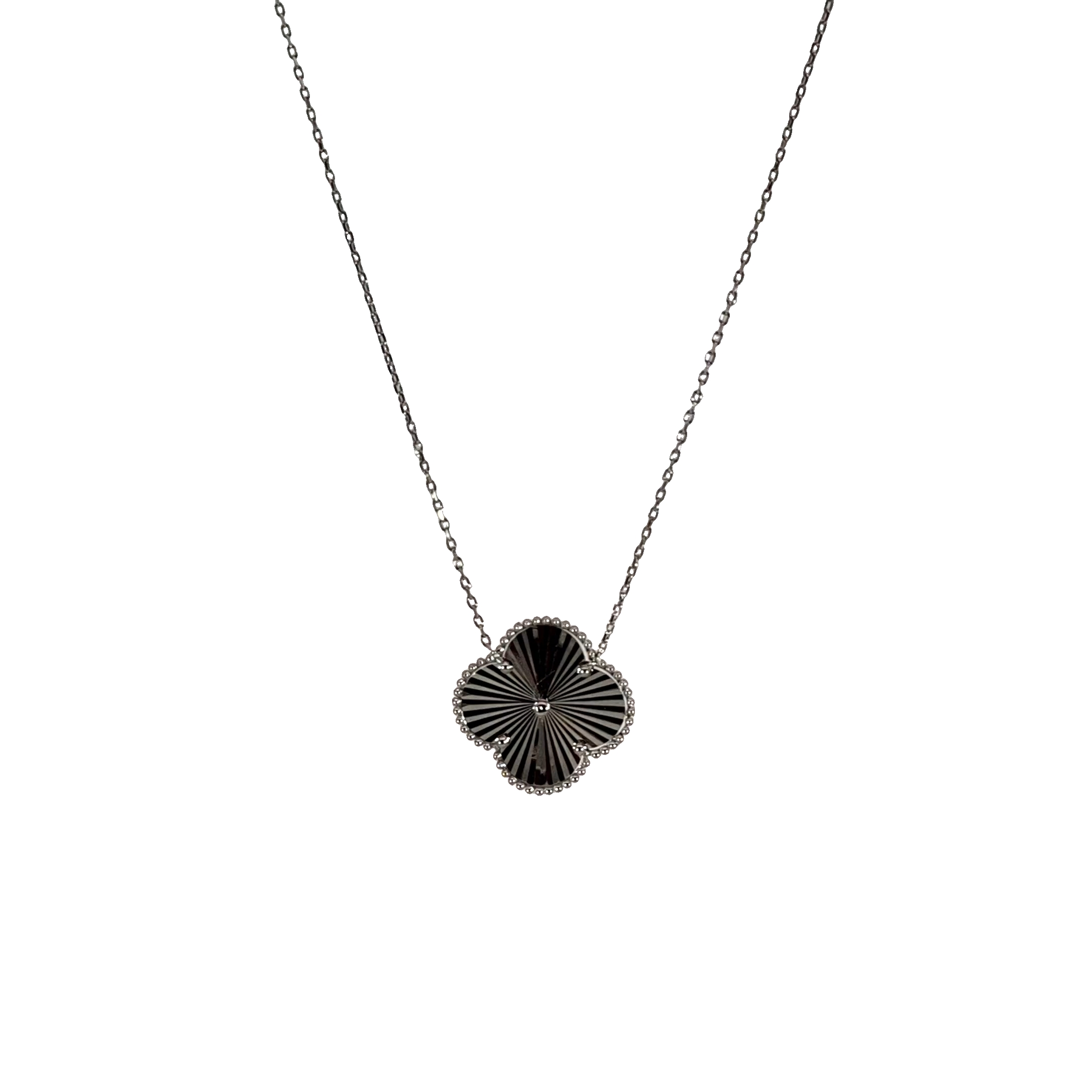 Top Quality 18k Clover Chain Pendant | Mayet De La Rosa Fine Jewelry